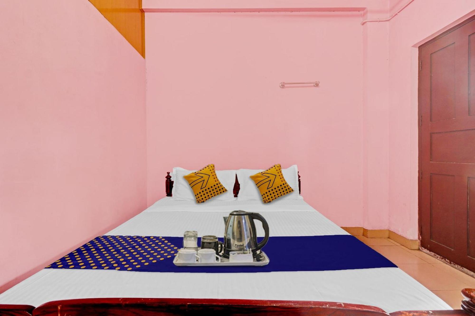 Spot On Jayesh Guest House Nashik Exterior foto